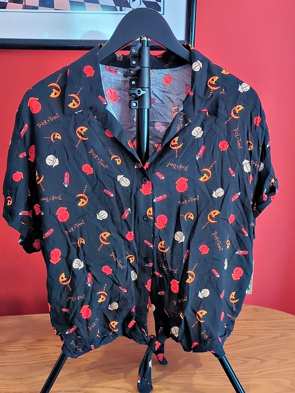 Spirit Halloween Trick 'r Treat Sam Tie-Front Shirt XXL